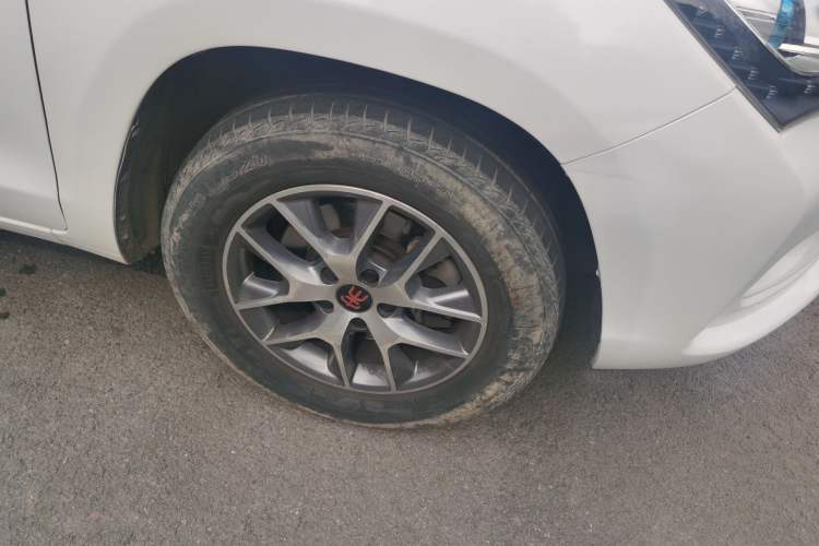 Used BYD Song 2017 Gaishi Upgrade Edition 1.5TI Manual Elite Model