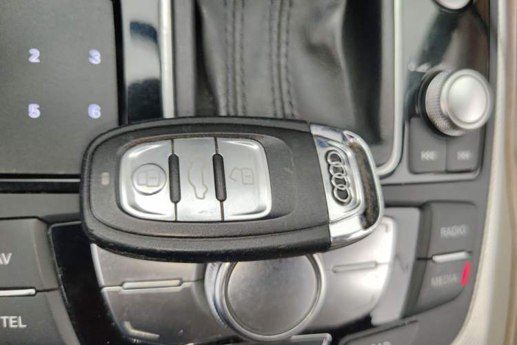 Used Audi A6L 2014 TFSI Standard Model Vehicle Key
