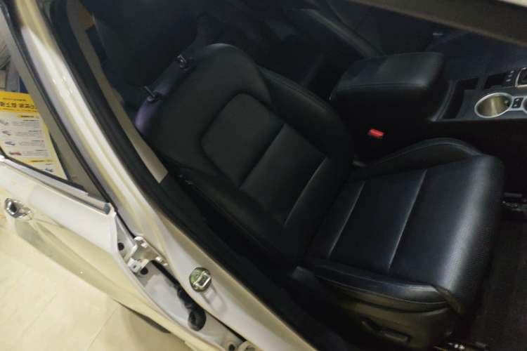 Used Kia KX5 2016 1.6T Automatic Two-Wheel Drive Premium Right Front Seat