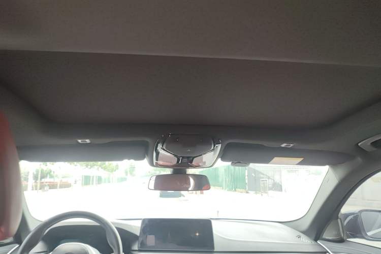 Used BMW 5 Series New Energy 2022 Second Facelift 535Le Pioneer Edition M Sport Package Headliner