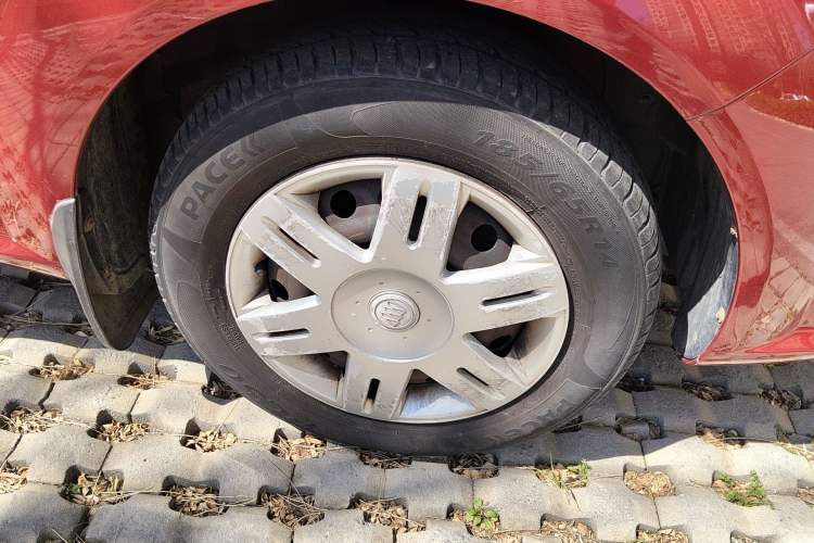 Used Buick Excelle 2011 1.6 LX-MT