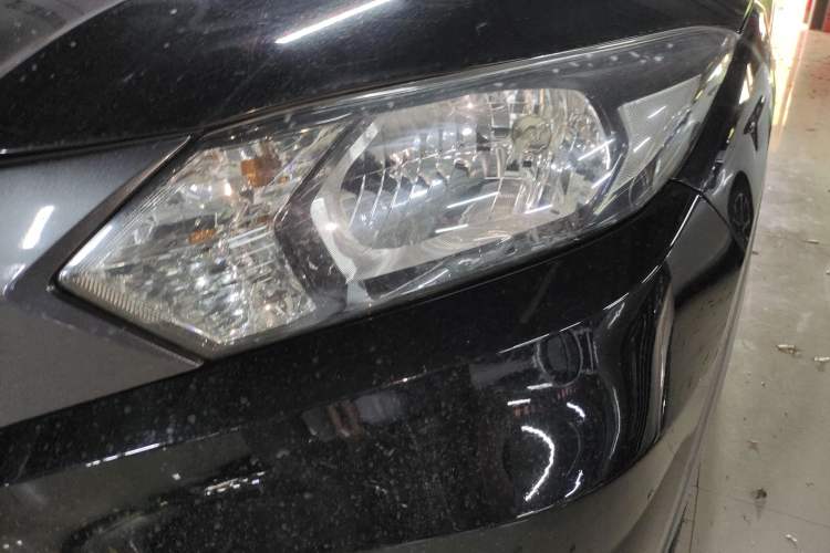 Used Honda Vezel 2015 1.5L CVT two-wheel drive Comfort trim Left Front Headlight
