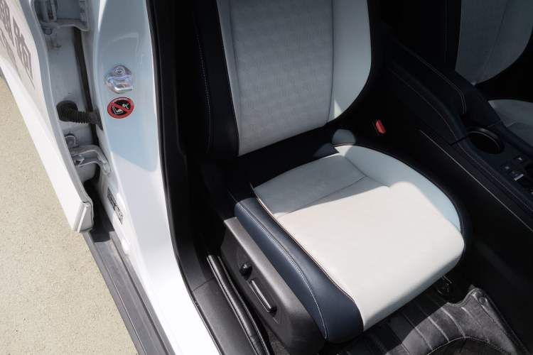 Used Lingxi L 2025 Model—Player No. 1 Plus Super Double-Up Optional Package
