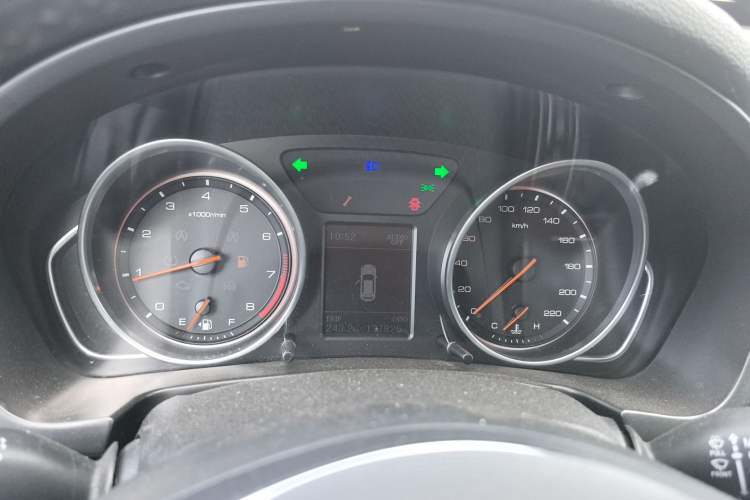 Used Hanteng X7 2016 1.5T Manual Luxury Edition
