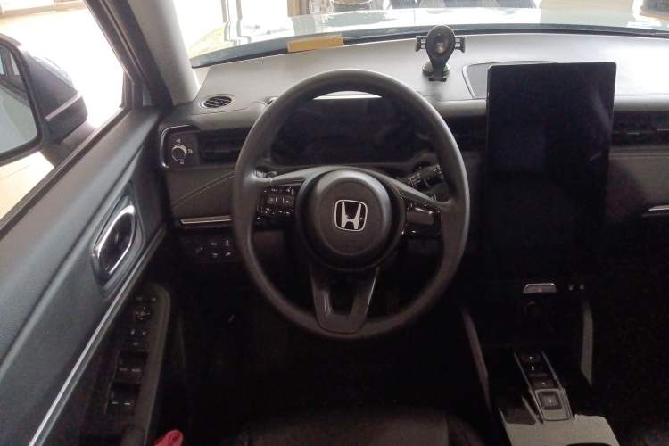 Used Honda e:NP1 2023 420 km Vision Edition Steering Wheel