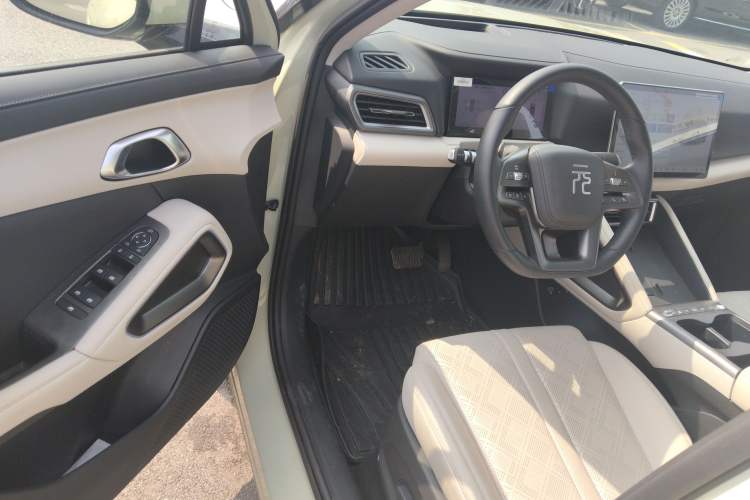 Used BYD Yuan UP 2024 401KM Beyond Edition
