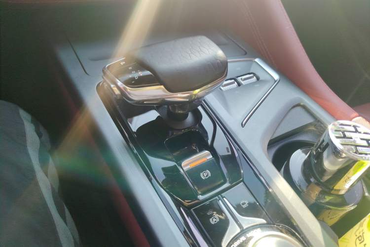 Used Changan CS75 PLUS 2022 1.5T Automatic Prestige Model
