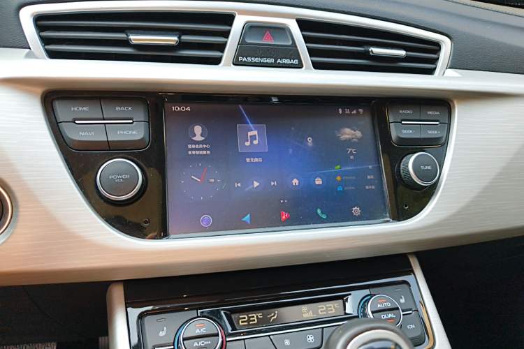 Used Geely Auto Emgrand X7 Sport 2018 1.8TD Automatic Two-Wheel Drive Smart Connect 4G Internet Edition