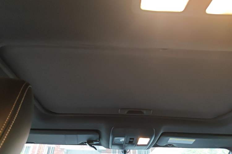 Used Mazda CX-4 2018 2.0L Automatic Two-Wheel Drive Blue Sky Dynamic Version China V Standard Headliner