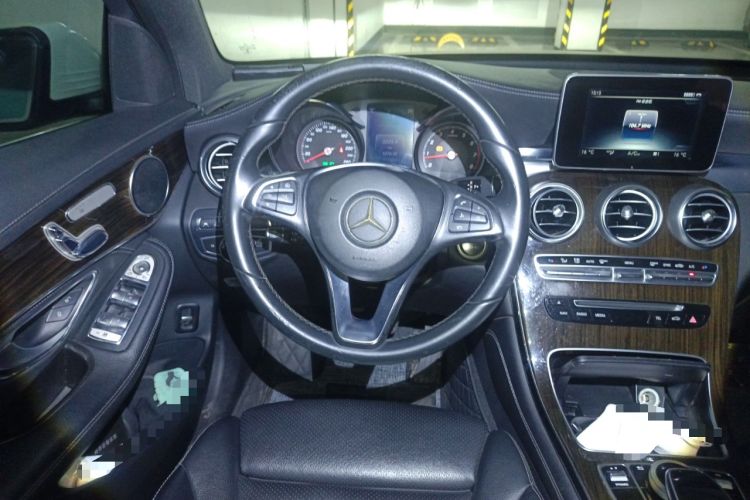 Used Mercedes-Benz GLC 2017 GLC 260 4MATIC Luxury Model