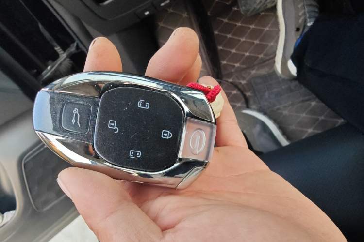 Used GAC Trumpchi M8 2024 Master Series 400T Ultimate Edition Vehicle Key