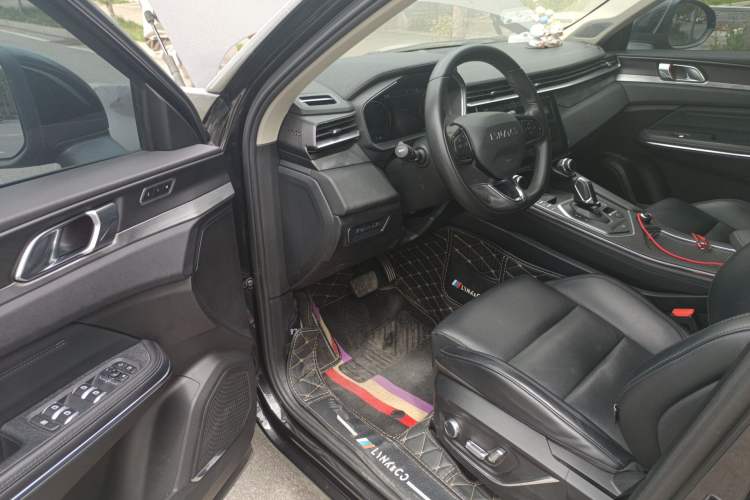 Used Lynk & Co 01 2021 2.0TD Two-Wheel-Drive Pro Trim Driver Seat