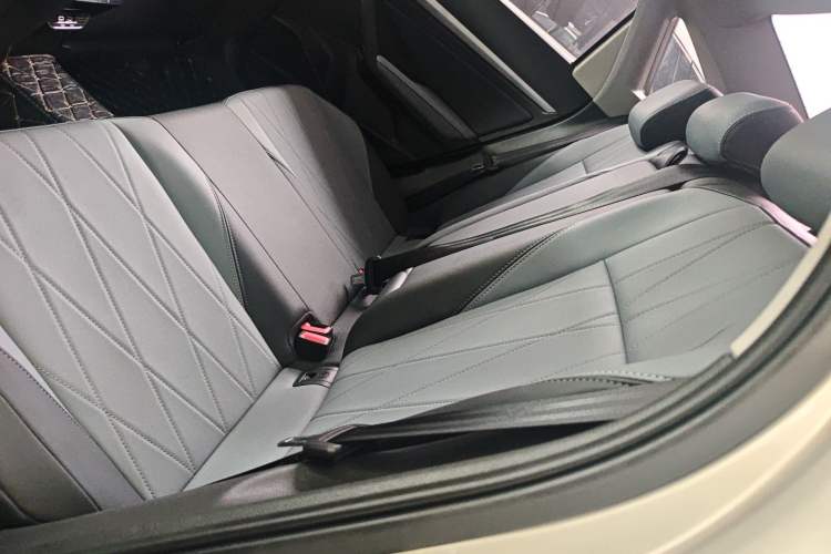 Used Volkswagen Lavida 2023 Revised Version 1.5L Automatic 5 Millionth Edition Left Rear Seat