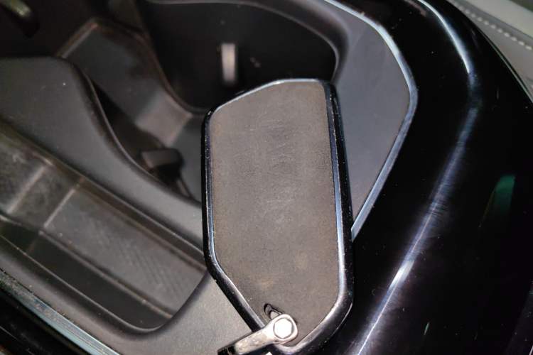 Used Volkswagen ID.4 CROZZ 2021 Long-Range Lite PRO Two-Wheel Drive Version Vehicle Key