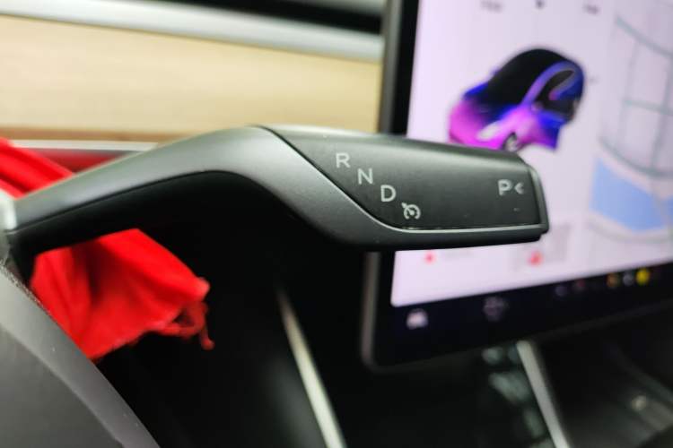 Used Tesla Model 3 2019 Standard Range Rear-Drive Upgraded Version