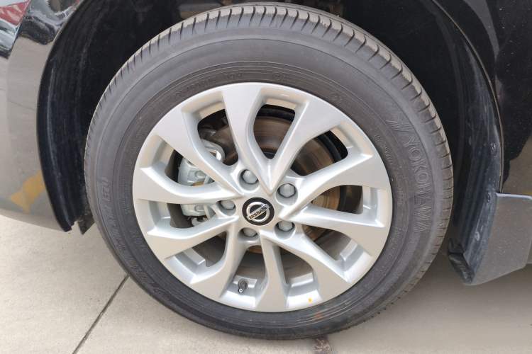 Used Nissan Sylphy 2024 Facelifted Three Classic 1.6XE CVT Comfort Edition Left Front Wheel Hub