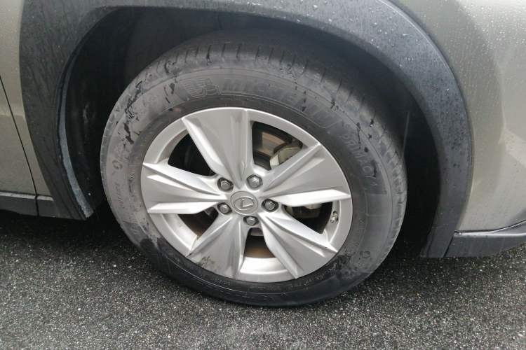 Used Lexus UX 2019 260h Explore-Cool Edition China V Standard
