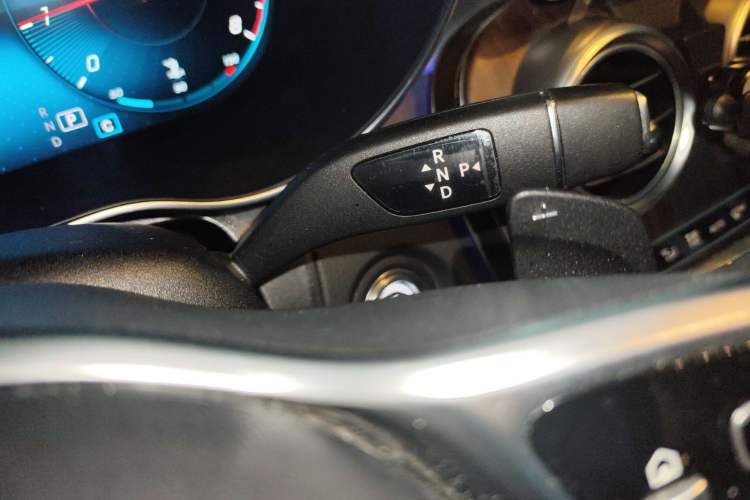 Used Mercedes-Benz GLC 2020 Facelift GLC 300 L 4MATIC Dynamic Edition