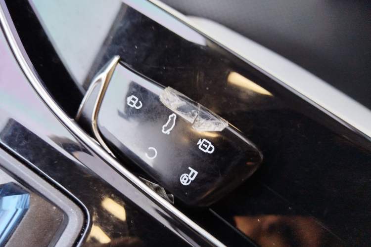 Used Dongfeng Aeolus Mage 2023 DH-i 1.5T Prestige Edition
