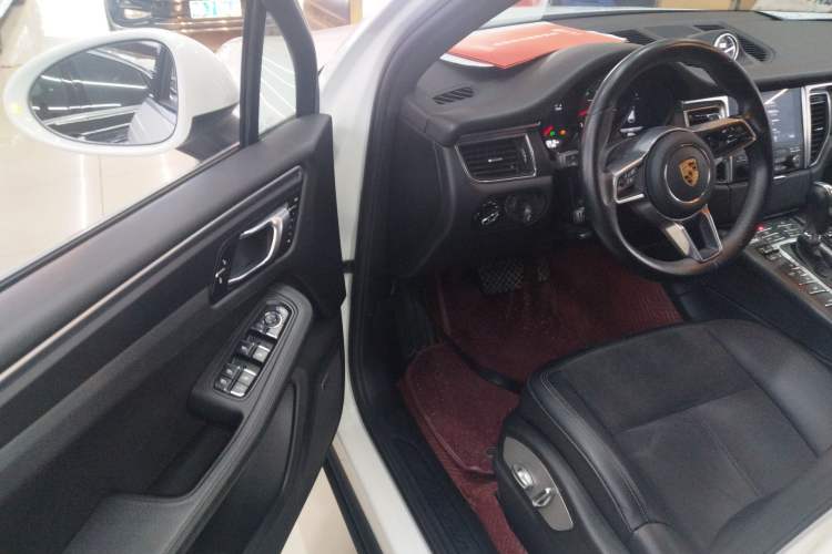 Used Porsche Macan 2017 Macan 2.0T