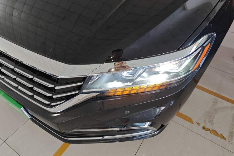 Used Volkswagen Passat 2020 330TSI Elite Edition China VI
