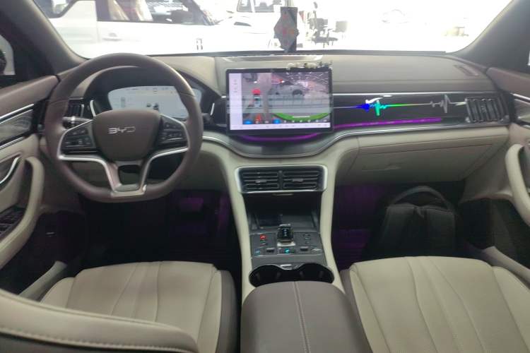 Used BYD Song PLUS New Energy 2025 DM-i 112KM Prestige Model