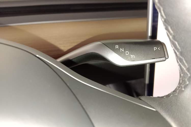 Used Tesla Model Y 2022 Rear-Wheel-Drive Version