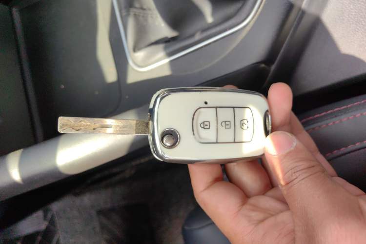 Used Dongfeng Fengon 500 2022 1.5L Manual Enjoyment Model
