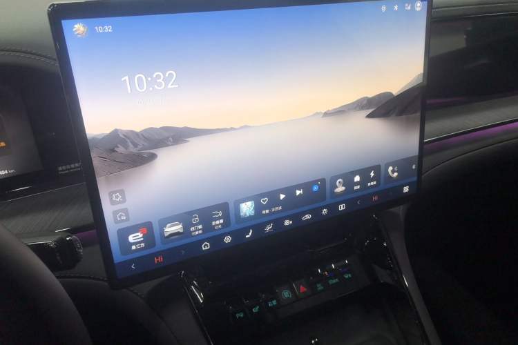 Used Denza Z9 2024 1100 km Four-Wheel Drive Max Version