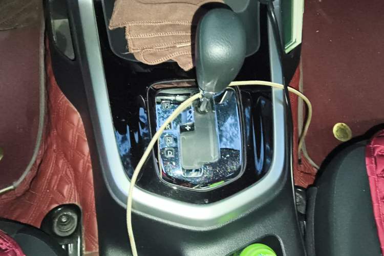 Used Nissan Navara 2017 2.5L Automatic 2WD Luxury Edition QR25