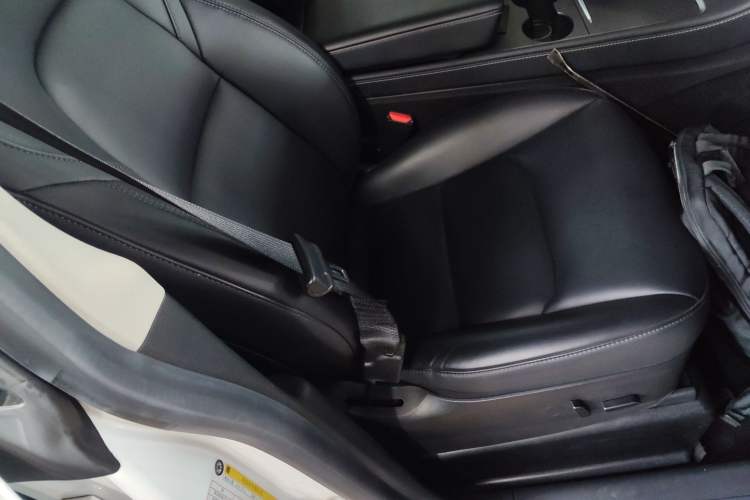 Used Tesla Model Y 2022 Performance High-Performance All-Wheel-Drive Version