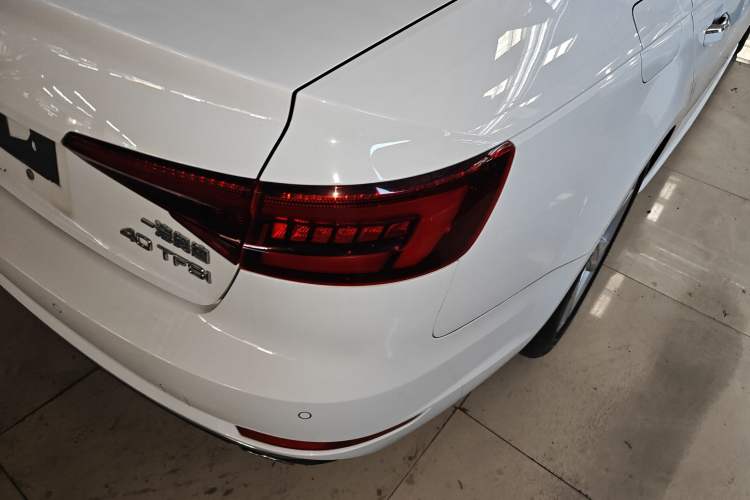 Used Audi A4L 2018 30th Anniversary Edition 40 TFSI Trendy Model