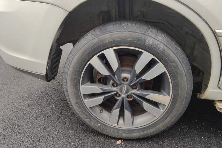 Used Chery Tiggo 3 2016 1.6L CVT ZhiShang Edition Exterior 5