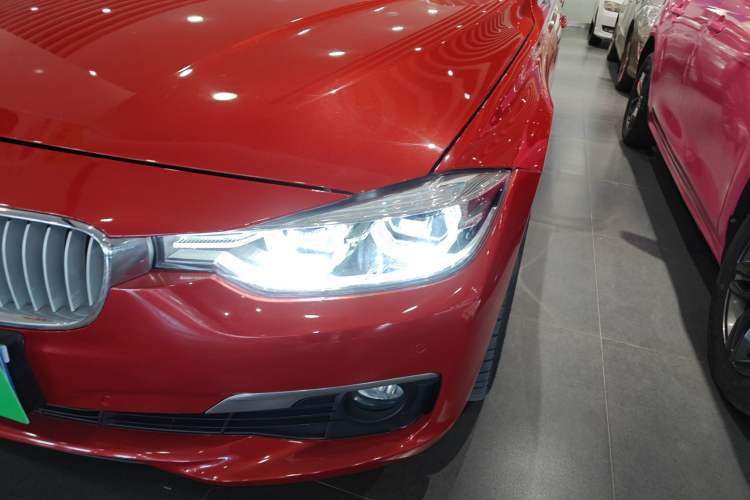 Used BMW 3 Series 2019 320Li Fashion Model
