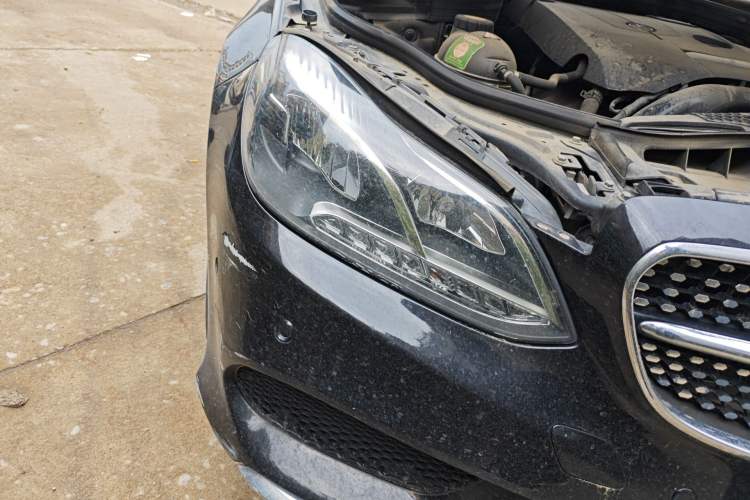 Used Mercedes-Benz E-Class 2015 Restyled E 260 L Sport Edition
