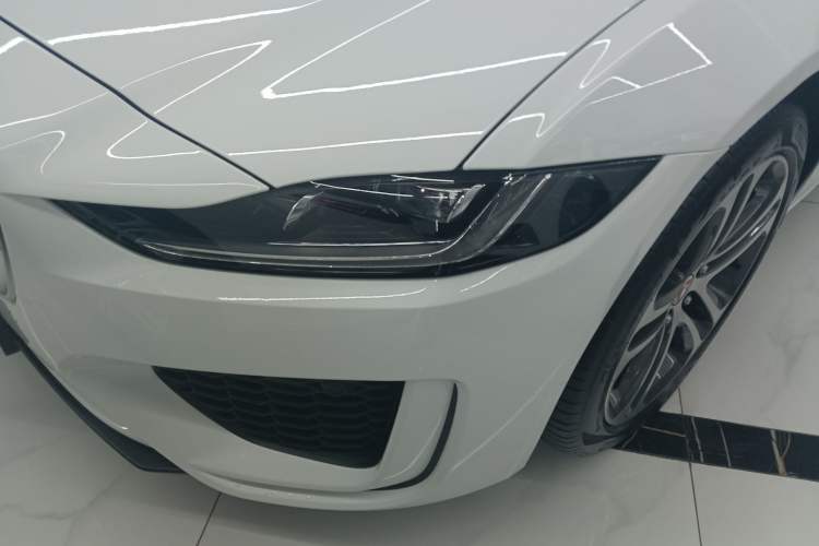 Used Jaguar XEL 2024 2.0T 250 PS R-DYNAMIC S Advanced Sport Edition
