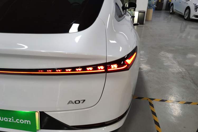 Used CHANGAN NEVO A07 2025 Blue Whale Range-Extending Model 140 Elite Version Right Rear Taillight