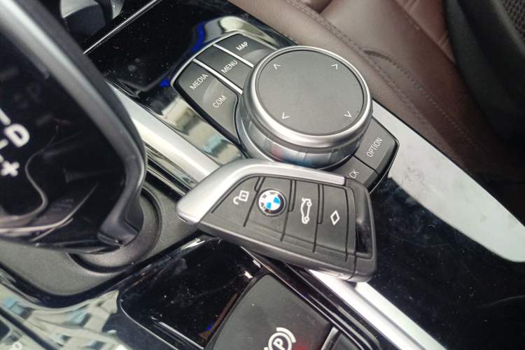 Used BMW X3 2021 xDrive30i Luxury Model with M Sport Package
