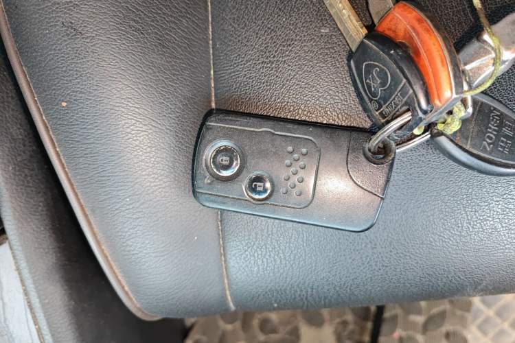 Used Honda Crosstour 2012 2.4L Luxury Edition
