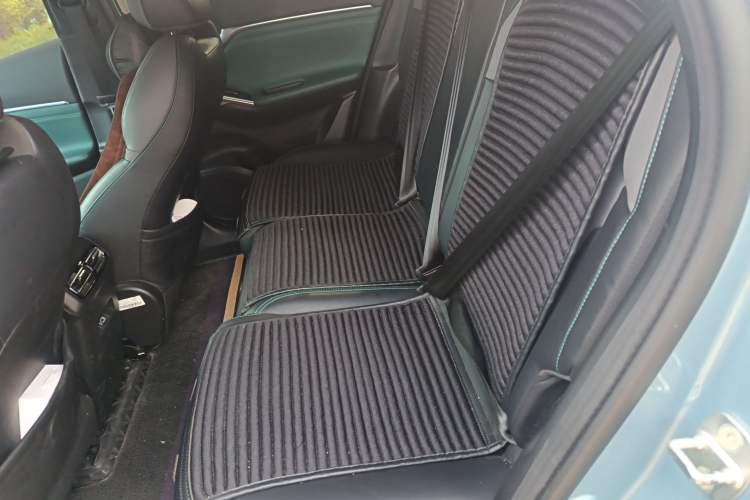 Used GAC Trumpchi EMKOO 2022 1.5T Supernova Pro Edition Left Rear Seat
