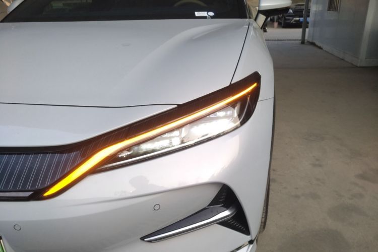 Used BYD Song L EV 2024 662 km Excellence Version
