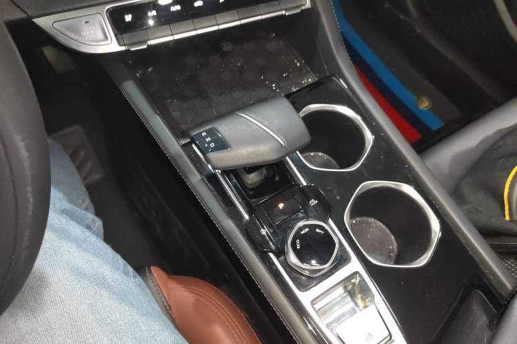 Used CHANGAN Eado 2022 PLUS Blue Whale NE 1.4T GDI DCT Prestige Edition