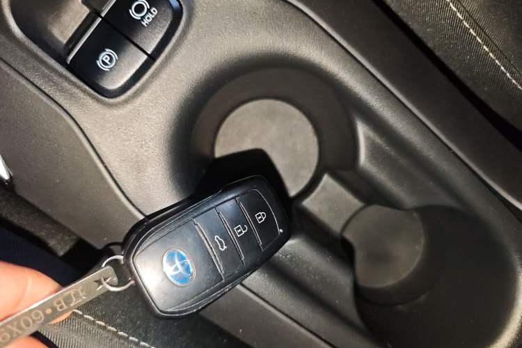 Used Toyota Corolla 2023 1.8L Smart Electric Hybrid Dual-Motor Pioneer Edition