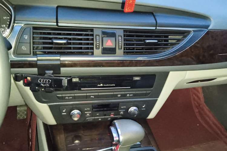 Used Audi A6L 2012 30 FSI Comfort Model
