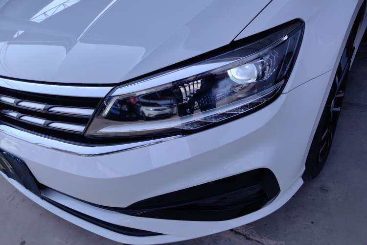 Used Volkswagen Lamando 2019 280TSI DSG Comfort Edition China V Standard Left Front Headlight