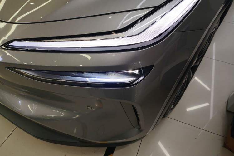 Used ONVO L60 2024 60 kWh Rear-Drive Version