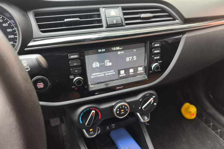 Used Kia KX Cross 2017 1.4L AT GLS