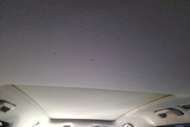 Used Wey VV6 2018 2.0T Four-Wheel Drive Flagship Version China V Standard
