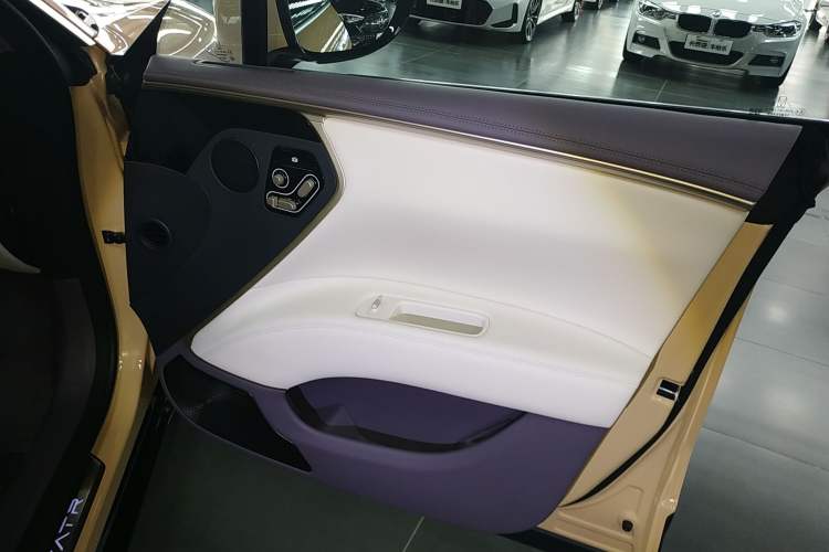 Used Avatr 11 2024 630 Rear-Wheel Drive Edition with Three Lasers
