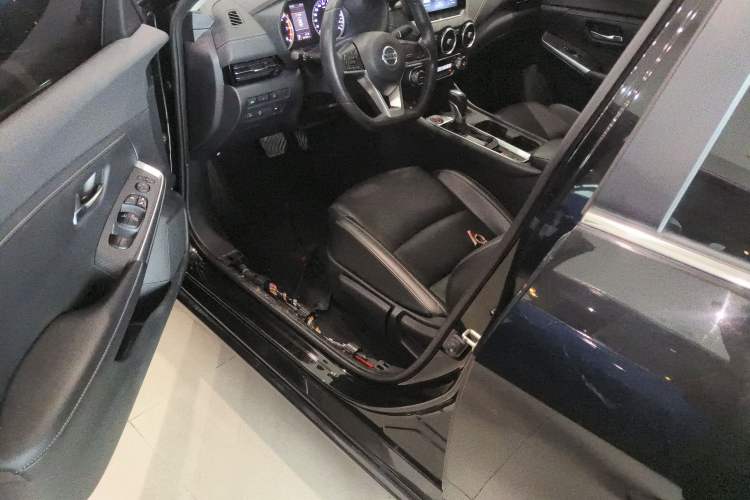 Used Nissan Sylphy 2022 1.6L XL CVT Enjoyment Edition Driver Seat